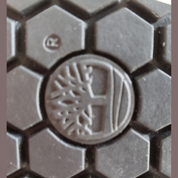 Timberland Tall Winter Boots - Picture 9 of 10